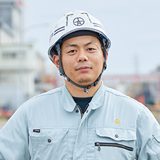川井　史隆